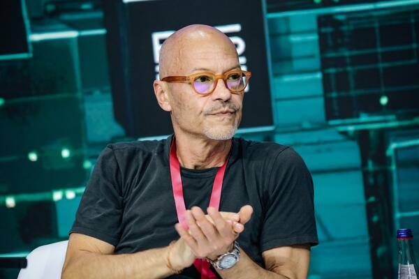 Вдова с маленькой дочкой: личная жизнь Бондарчука снова в центре внимания