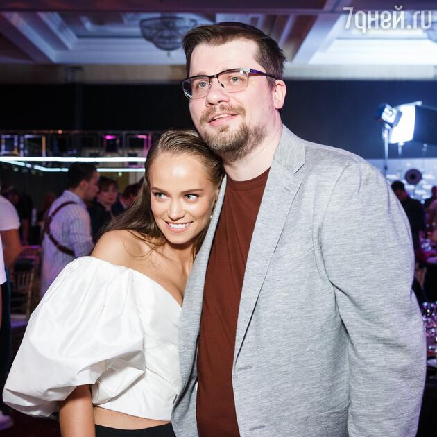 Гарик Харламов и Катерина Ковальчук — фото Гарик Харламов и Катерина Ковальчук — фото