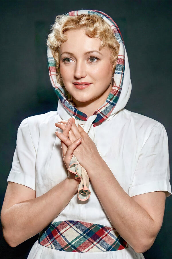Людмила Касаткина