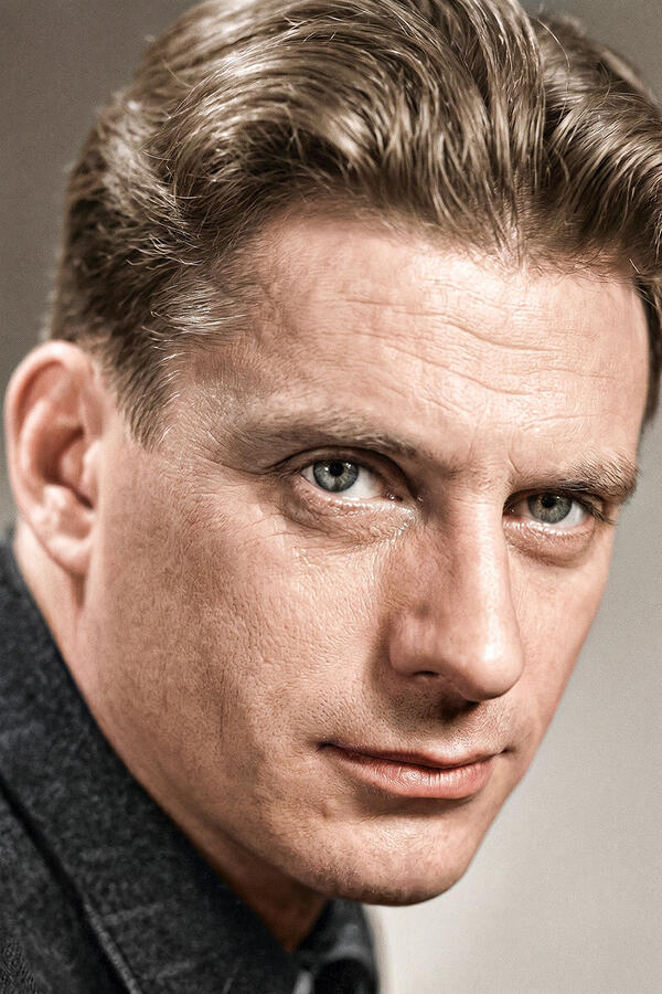 Сергей Колосов