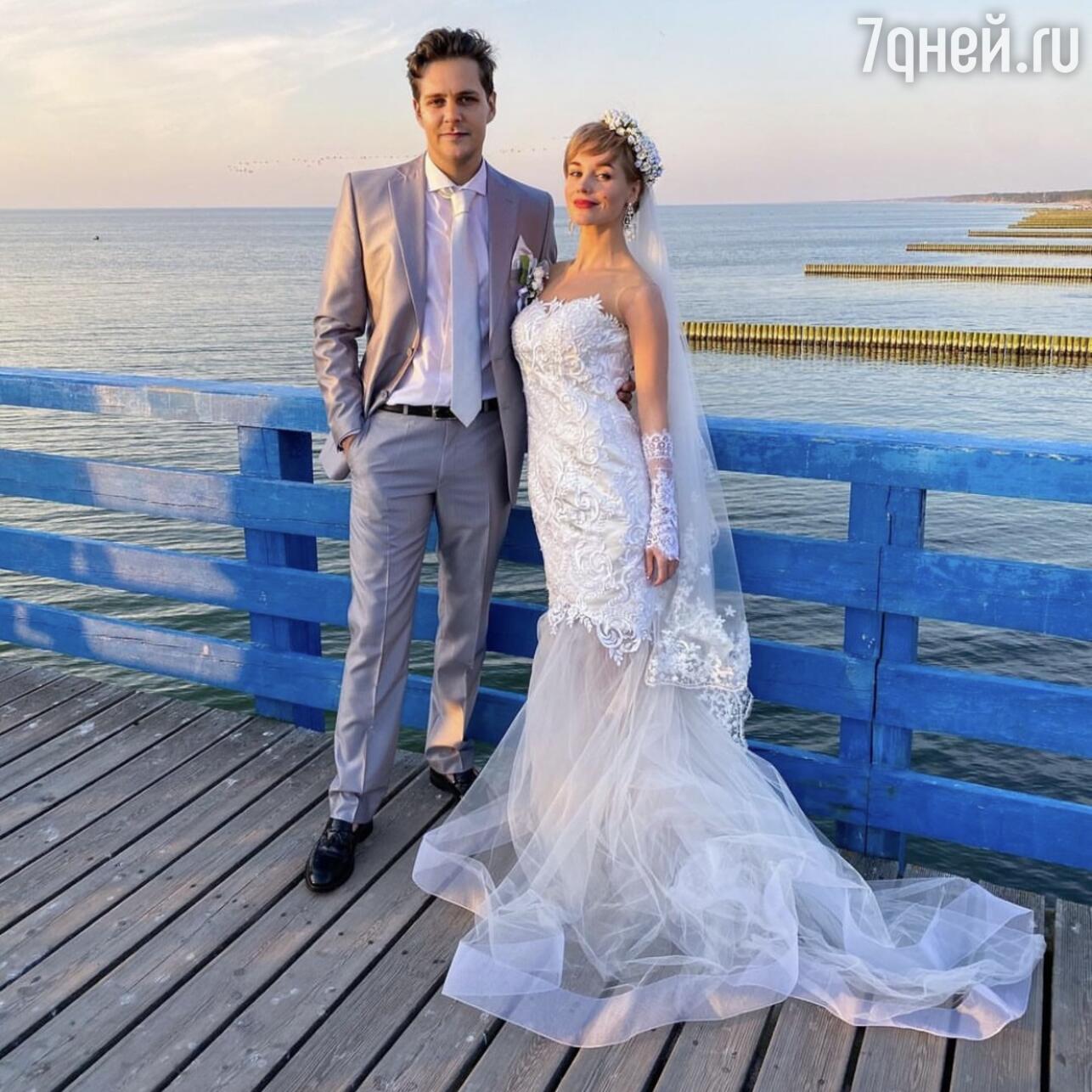 Фотографии со свадьбы беременной Екатерины Климовой и Гелы Месхи в сеть не попали