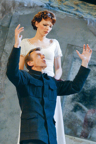 С Евгенией Гайдуковой в спектакле «Колчак». 2006 г.
