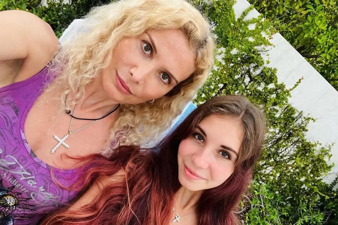 Р­С‚РµСЂРё РўСѓС‚Р±РµСЂРёРґР·Рµ СЃ РґРѕС‡РµСЂСЊСЋ Р”РёР°РЅРѕР№ Р”СЌРІРёСЃ 