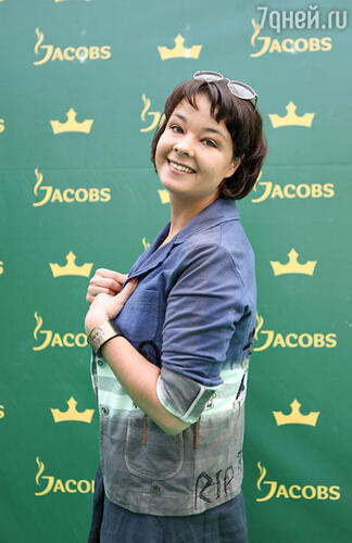 Юлия Захарова