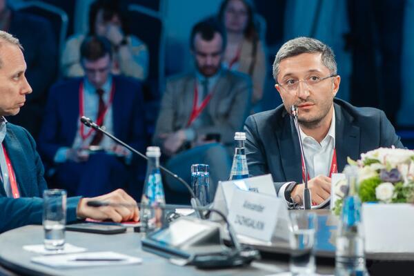 Инвестиция «Газпром-Медиа»: из ботаников в очках — в звезды телешоу