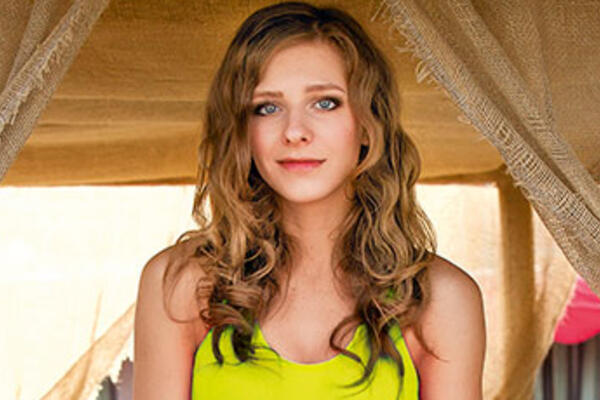 Лиза Арзамасова: «Лучше всего мне помогают маски по бабушкиным рецептам»