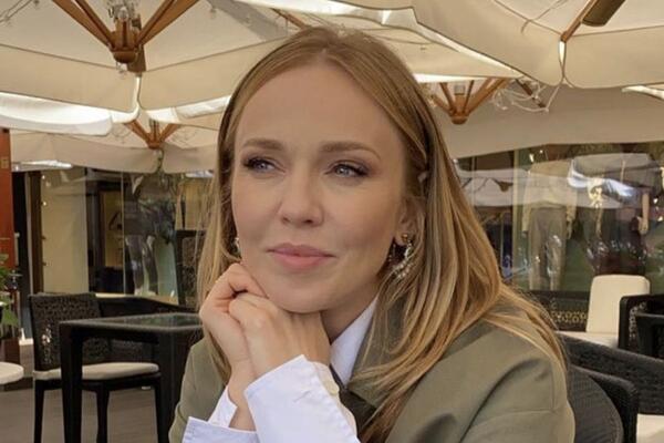 Джанабаева рассказала о прибавлении в семье — прекрасная новая девочка