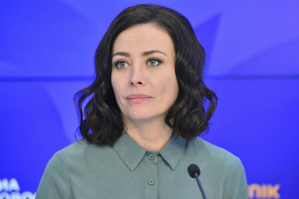 &laquo;Помятая и с тампонами в носу&raquo;: Волкова вышла на связь из больницы &mdash; подробности