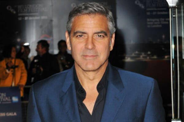 Джордж Клуни установил 18 камер наблюдения в своем поместье