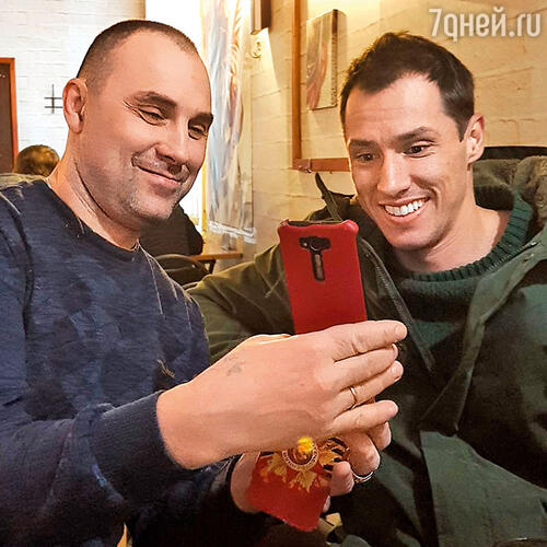 С Эдуардом Сорокиным, внуком папы от первого брака