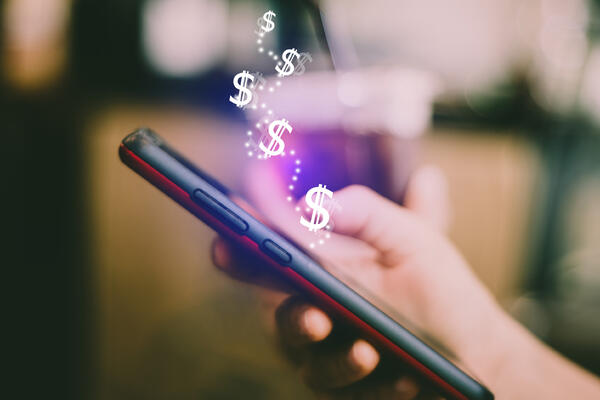 Как переводить деньги с января 2026 года, чтобы счета не заблокировали — опасно даже самому себе