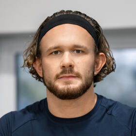 Эльдар Айдаров