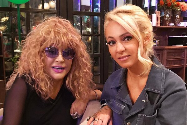 Яна Рудковская построила новый дом в стиле Аллы Пугачевой