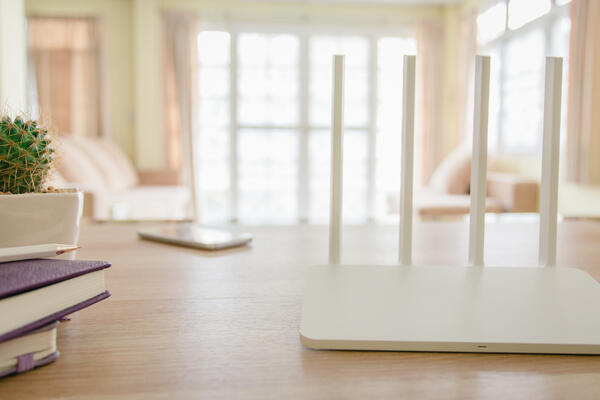 Wi-Fi   :   , Mesh-  Powerline-,    