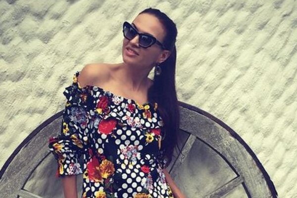 Образ дня: Эвелина Блёданс в Berta Muzis