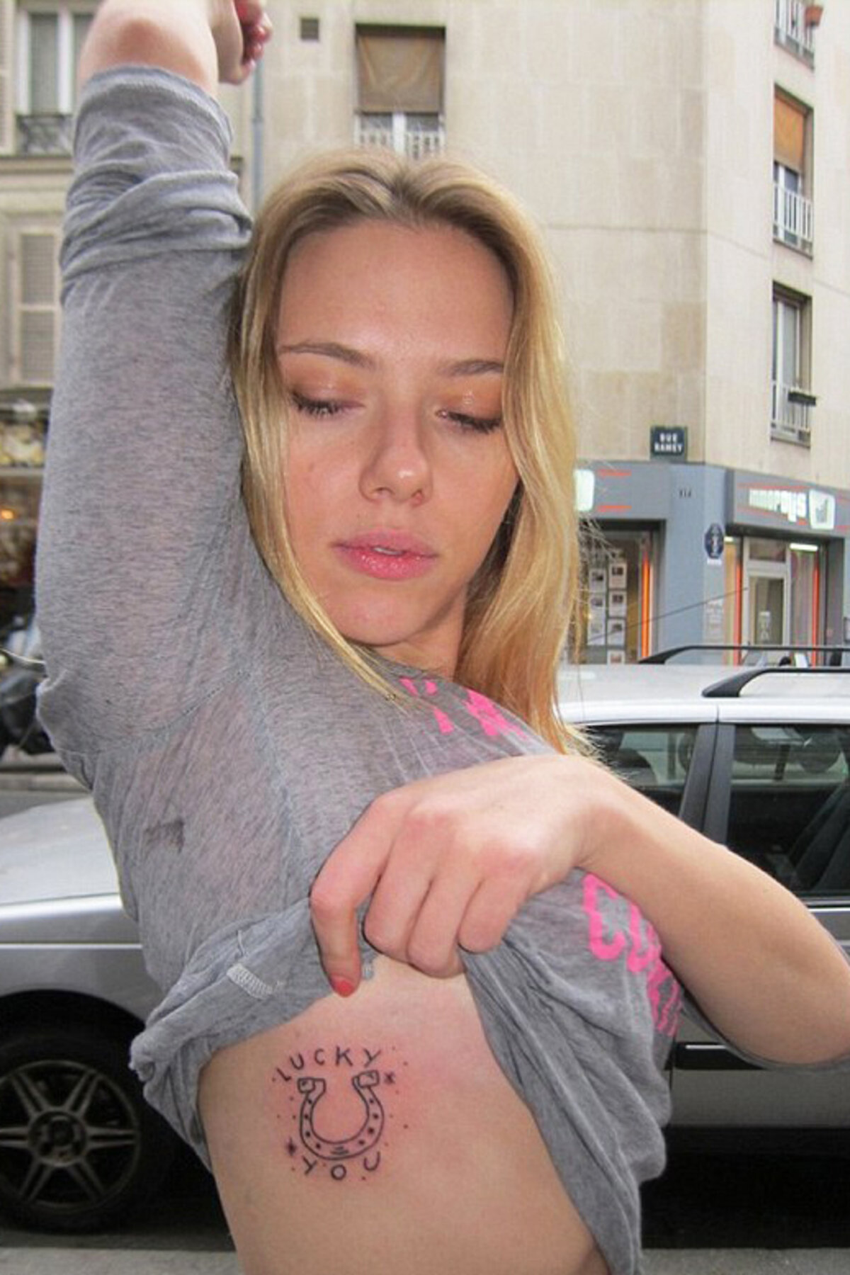 Имена порно актрис с татуировкой на руке