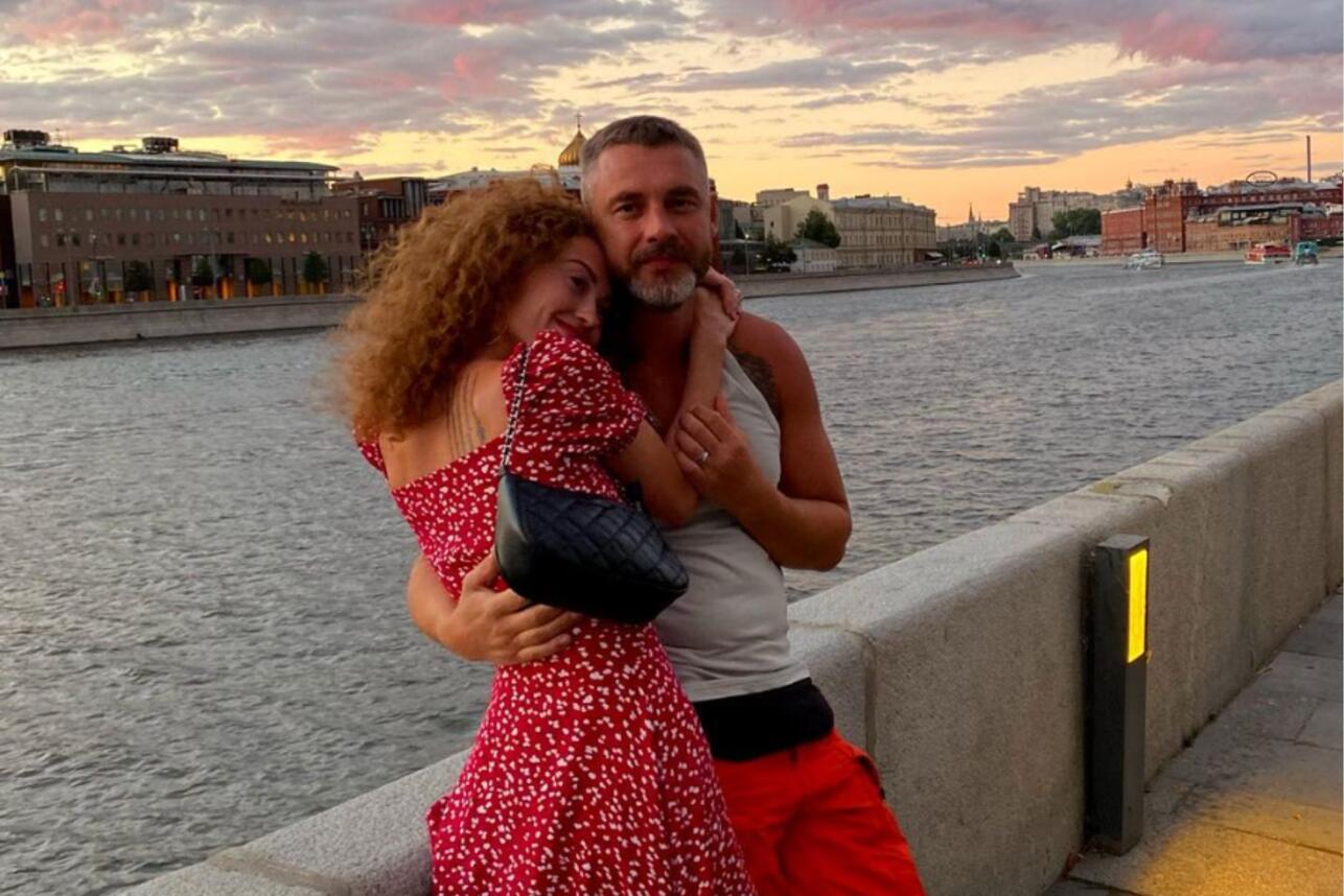 Антон Батырев с четвертой женой
