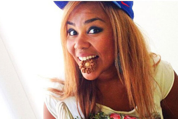 Корнелия Манго выступила за пластику