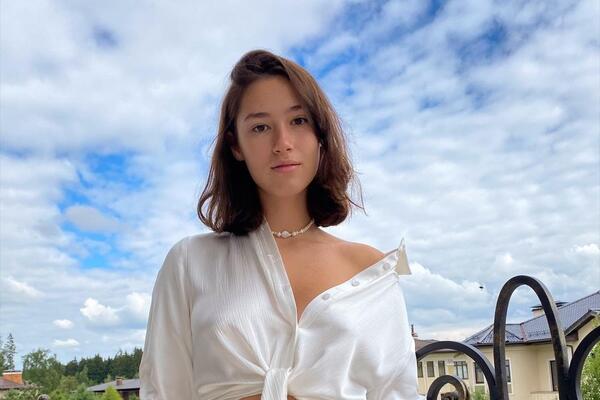 «Вот это скорость!» 20-летняя Дина Немцова выходит замуж через год после развода