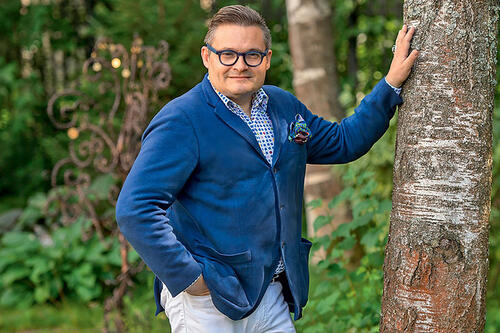 Александр Васильев