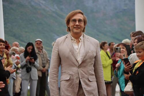 Николай Лебедев