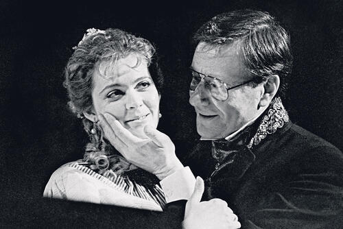 Алена Яковлева и Андрей Миронов в спектакле «Тени», Театр сатиры, 1987 год