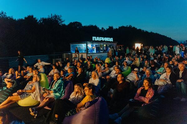 Кинотеатры, парки, музеи и даже бассейны — как Москва превратилась в столицу кино 