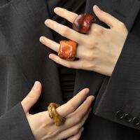 Год Огненной Лошади: символика смелых идей в моде 