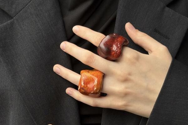 Год Огненной Лошади: символика смелых идей в моде 