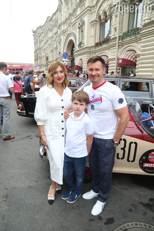 Алексей Немов с женой Галиной и сыном Дмитрием