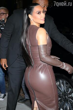 Ким Кардашьян - фото Ким Кардашьян - фото