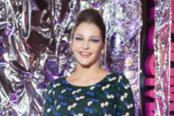 Образ дня: Глафира Тарханова в DEMURYA 