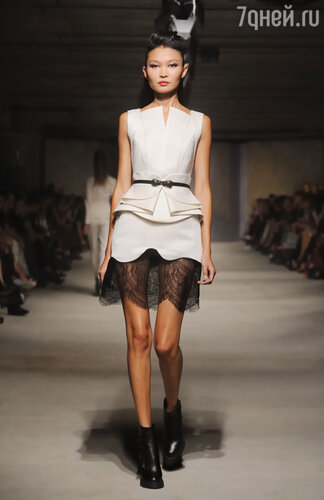 Коллекция haute couture, получившая название «Brick Lane»