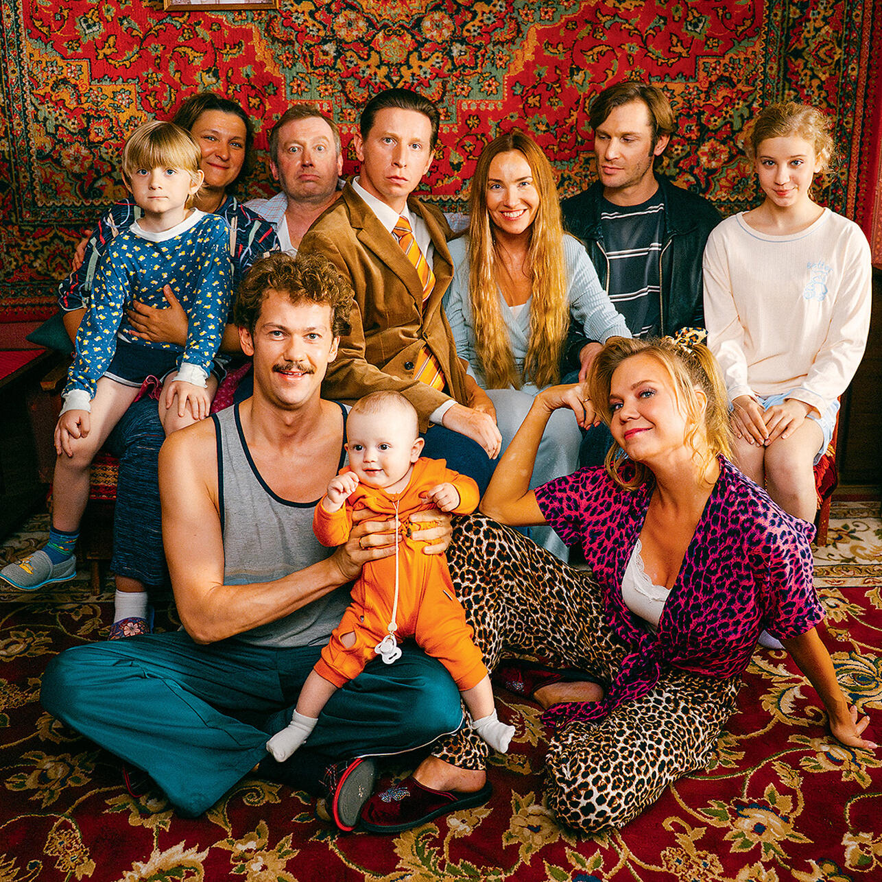 Алла Михеева с Олесей Железняк, Михаилом Трухиным, Дмитрием Лысенковым, Юлией Александровой, Николаем Наумовым, Людмилой Юловой и Ильей Лыковым