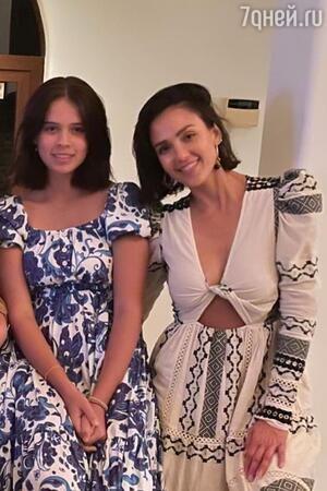 Джессика Альба с дочкой Онор - фото