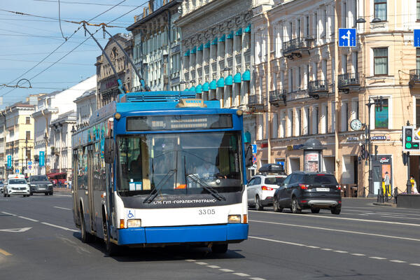 13 апреля — День рождения троллейбуса