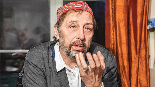 Николай Коляда: Кино меня забавляет  столько народу вокруг без дела бегает