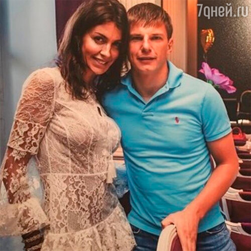 Андрей Аршавин с женой Алисой
