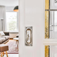 Двери как элемент дизайна: главные тренды и вечная классика