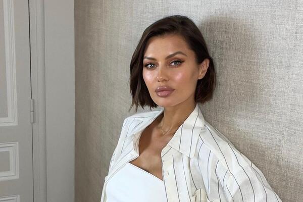 Полное разочарование: Боня случайно засветила переделанные после пластики глаза