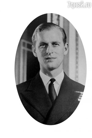 Принц Филипп в молодости - фото