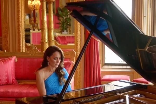 Кейт Миддлтон покорила британцев «лучшим из своих нарядов»