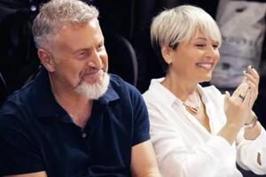 «Мы еще такие молодые»: Агутин и Варум принимают поздравления