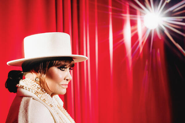 Лариса Лужина. Свободный полет