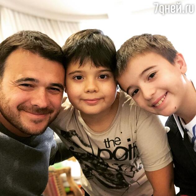 Эмин Агаларов с сыновьями: Али и Микаилом