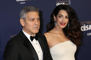 Супруга Клуни должна родить со дня на день