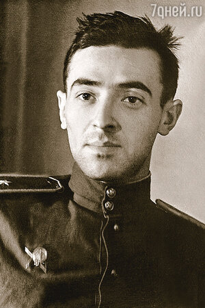 Владимир Этуш