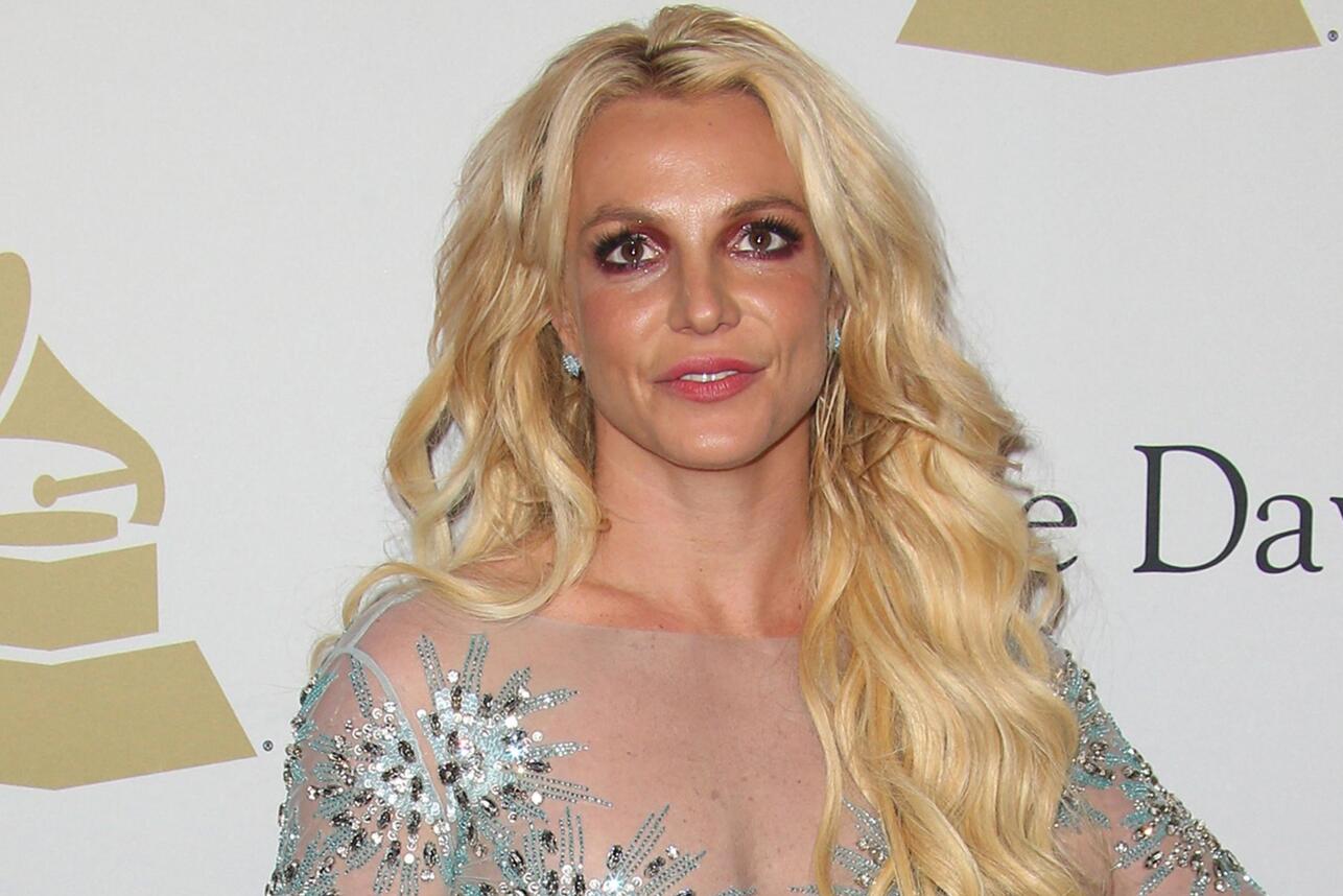 Oqituvchining oldiga pornografik oquvchi keldi