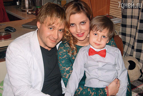 Юлия и Алексей Барабаш с сыном