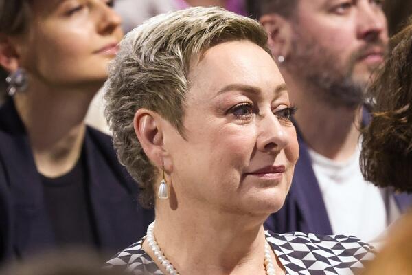 Муж Ароновой рассказал о том, как она попала в онкобольницу: «Были вместе»